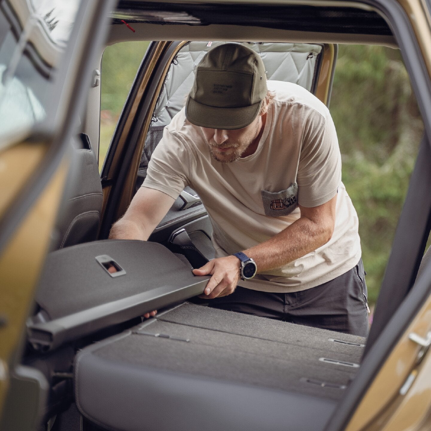 Jak prodloužit plochu na spaní v osobním autě